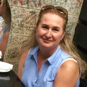 Meet your Posher, Roisin